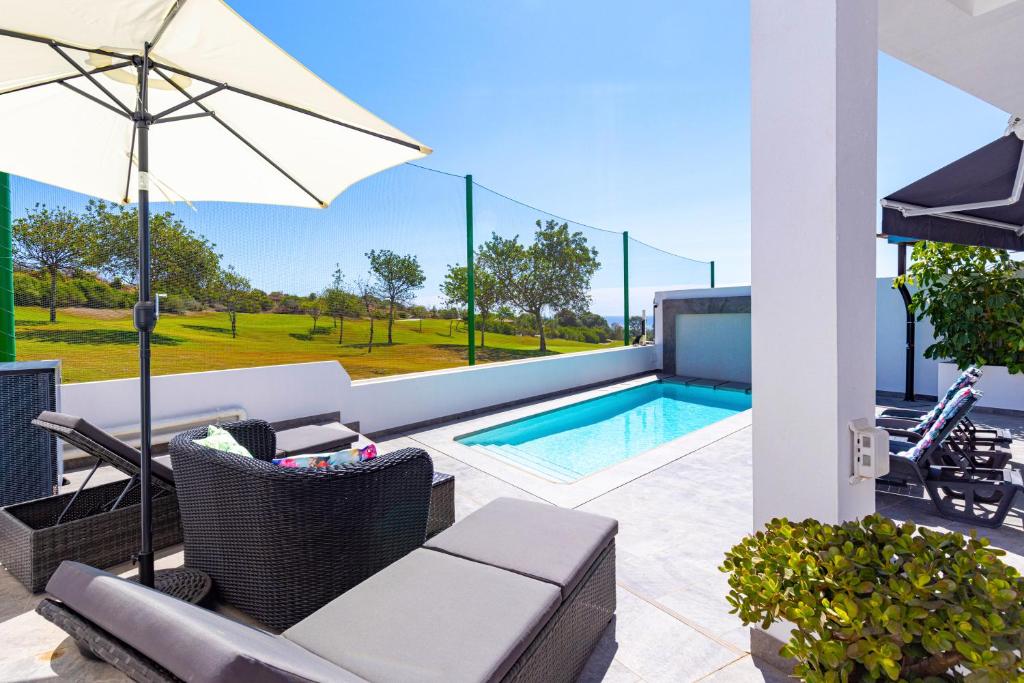 Estepona West Family Townhouse SALVADOR - 2