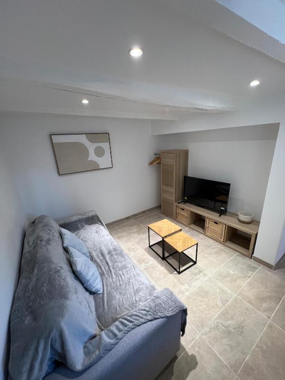 Logement indépendant proche St Paul de Vence - 1