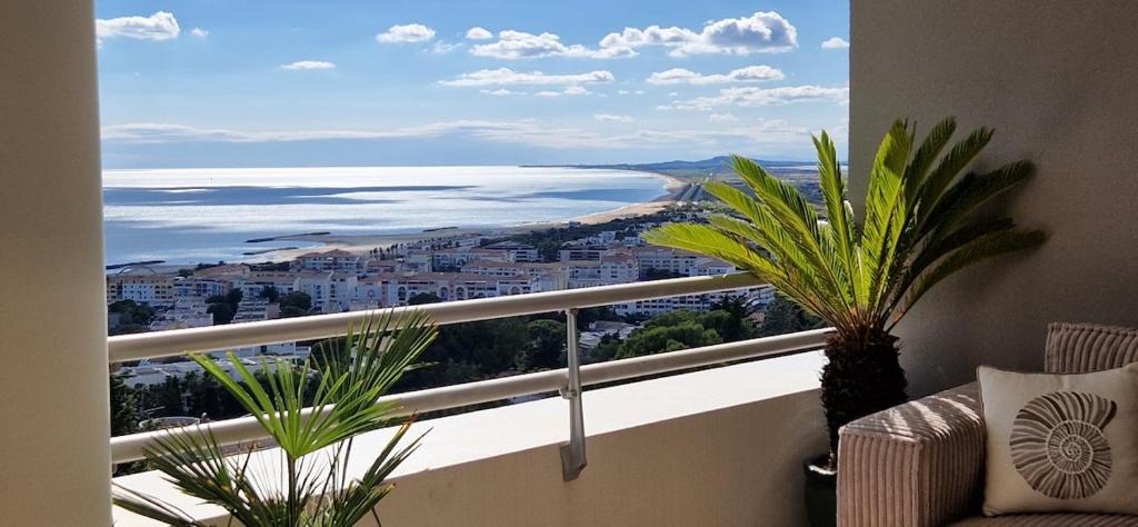 L'ESCAPADE, Vue mer Exceptionnelle, Standing, Piscine, Tennis, Climatisation, Parking, Sète