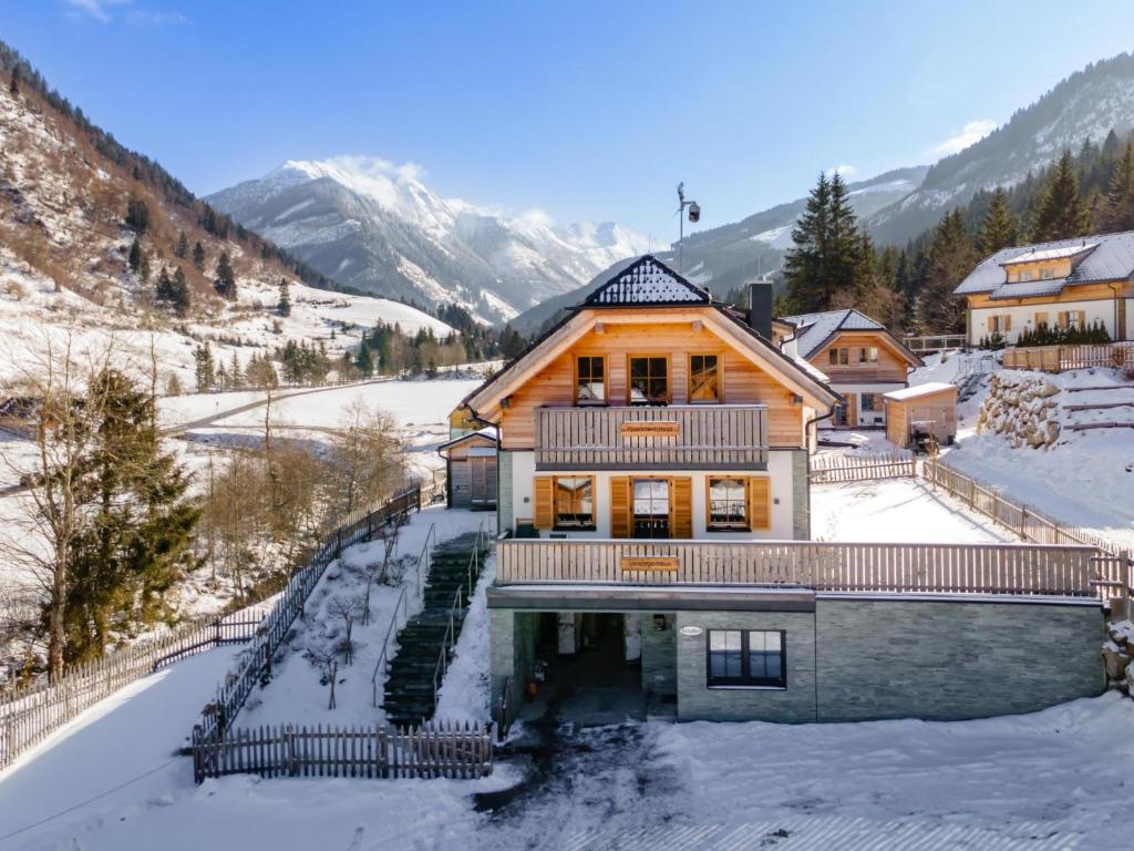 Apart Heidi - 2