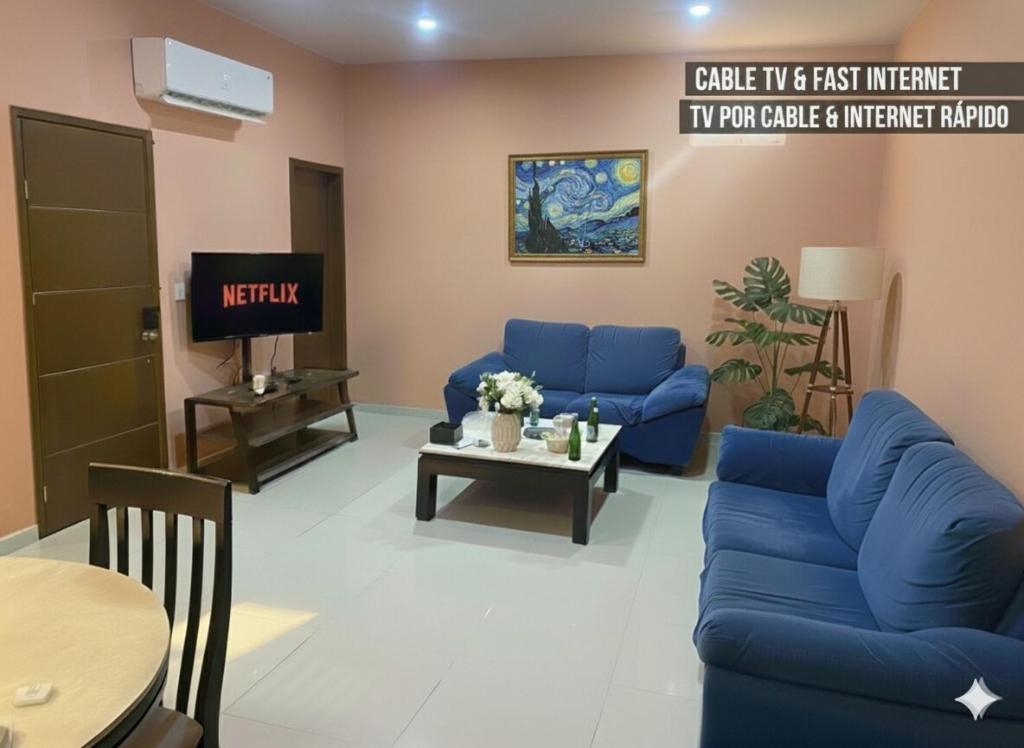 Golden Zone Gem 3-Suite Apt with Parking - 5