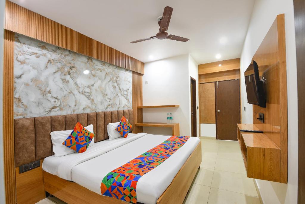 FabHotel Coco Tree, Gurgaon