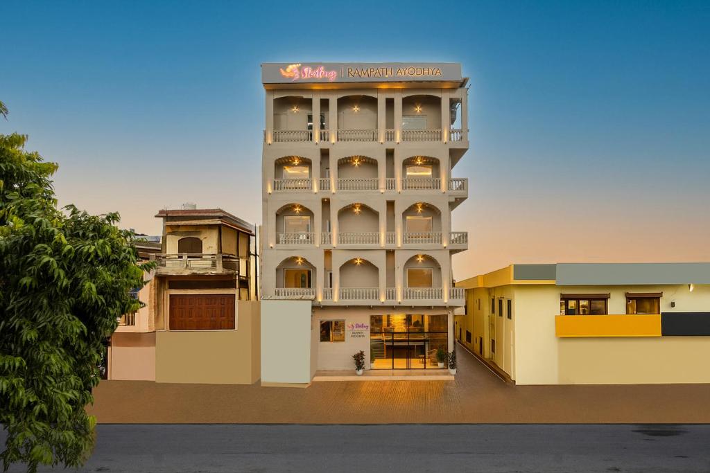 Sterling Rampath Ayodhya, Ayodhya