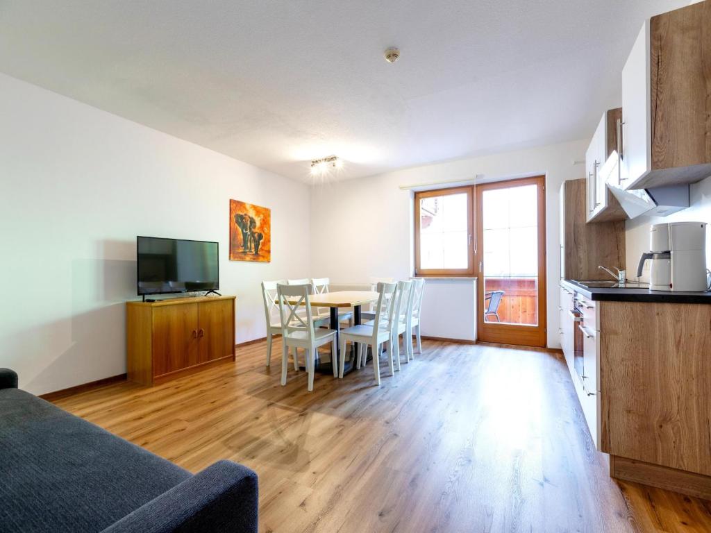 Apartment Neustift near Stubai Ski Lift - 2