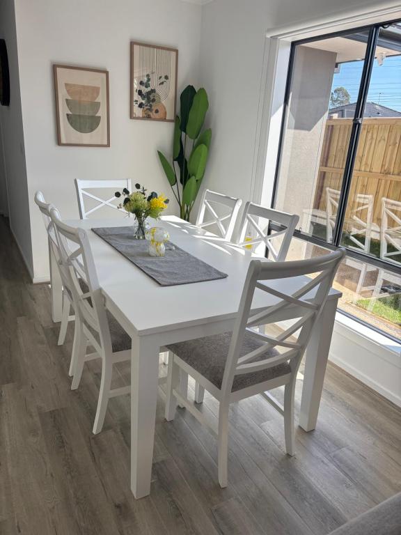 Urban Pause on Duffy - Doreen, Doreen