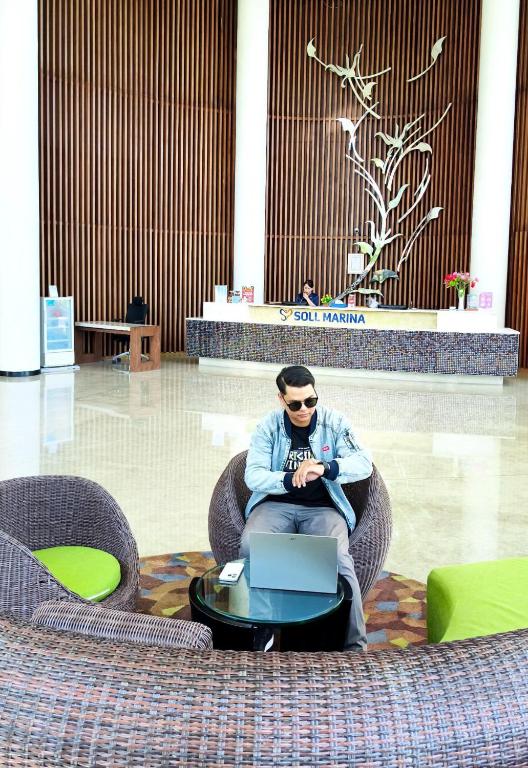 Soll Marina Hotel & Conference Center Bangka