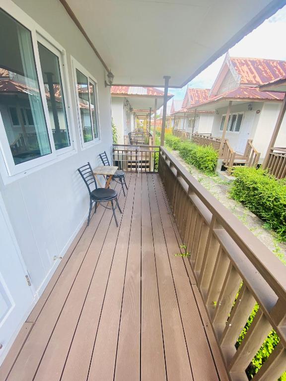 Phi Phi Little Star  Resort