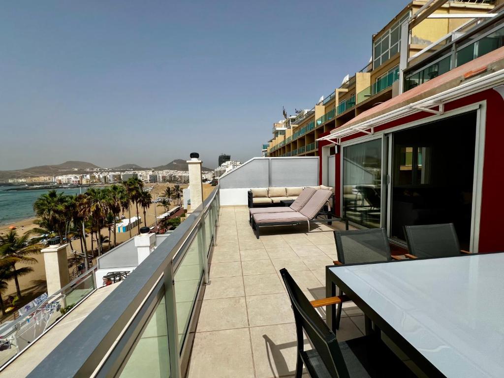 Terraza a Las Canteras - 1