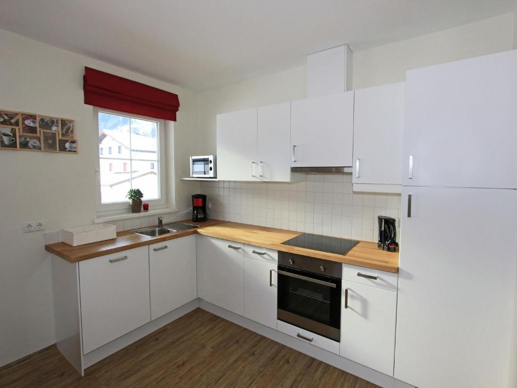 Apartment in Aschau near Hochzillertal Slopes - 5
