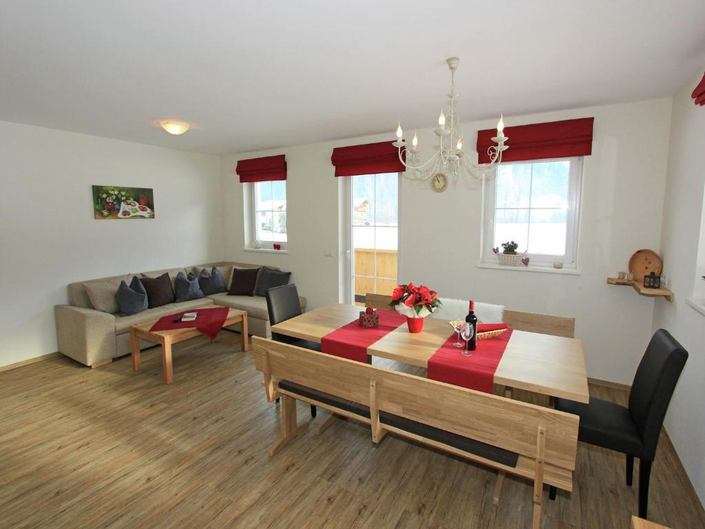 Apartment in Aschau near Hochzillertal Slopes - 4