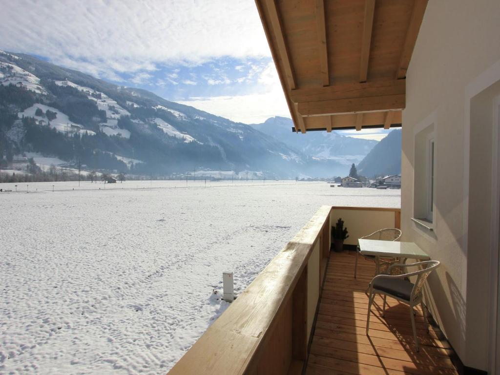 Apartment in Aschau near Hochzillertal Slopes - 1