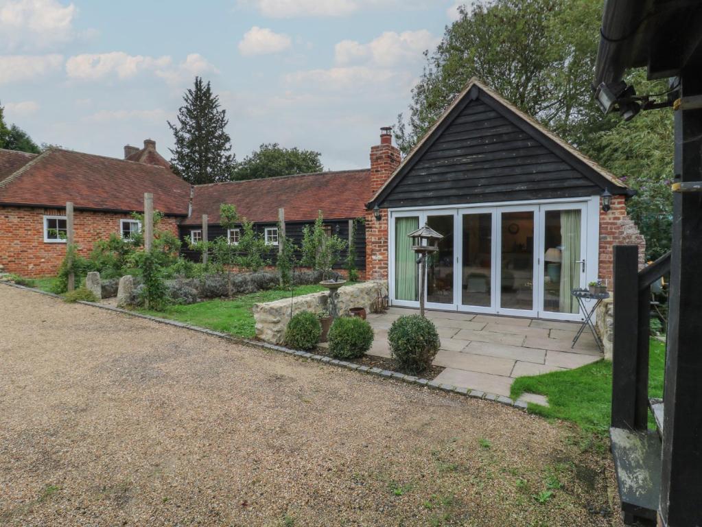 The Piggery, Mereworth