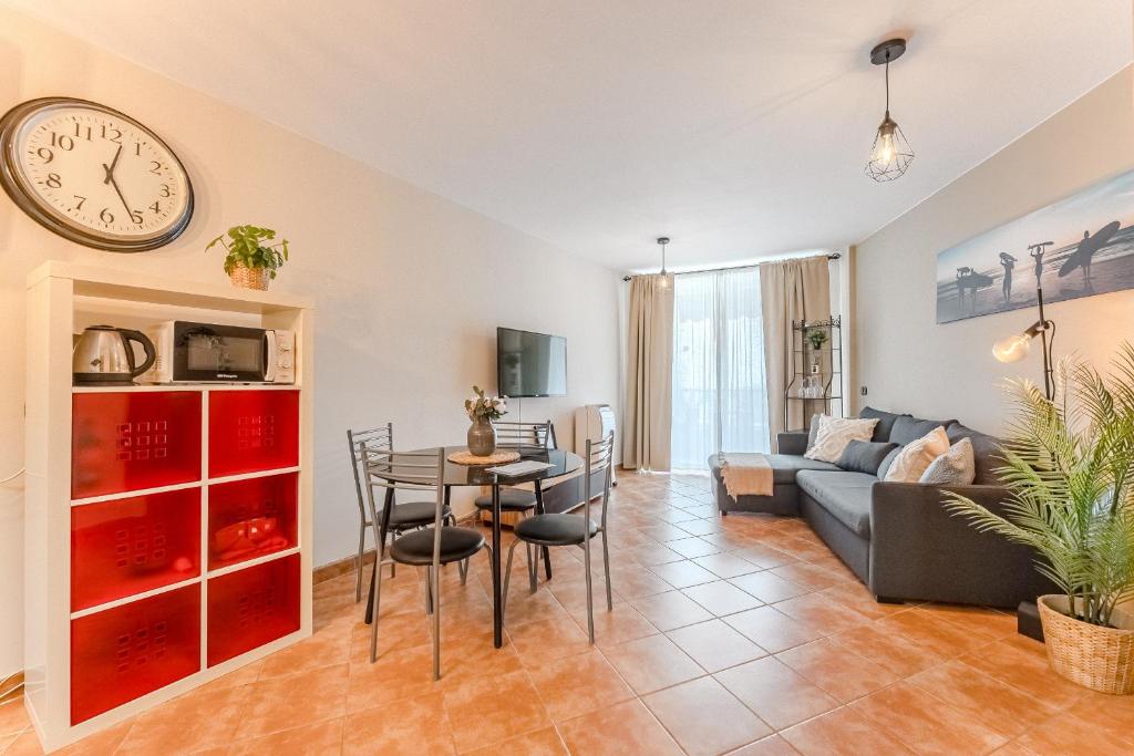 Cosy Apartment in Los Cristianos 5min to the ocean, Los Cristianos