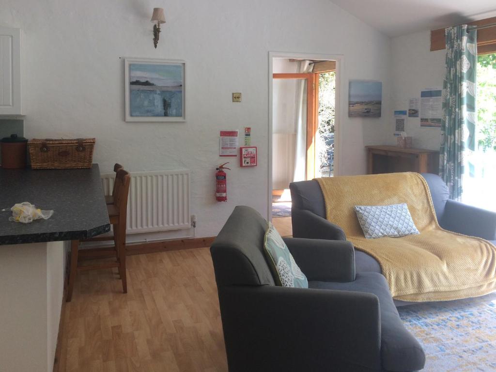 Oaktree Cottage photo 8