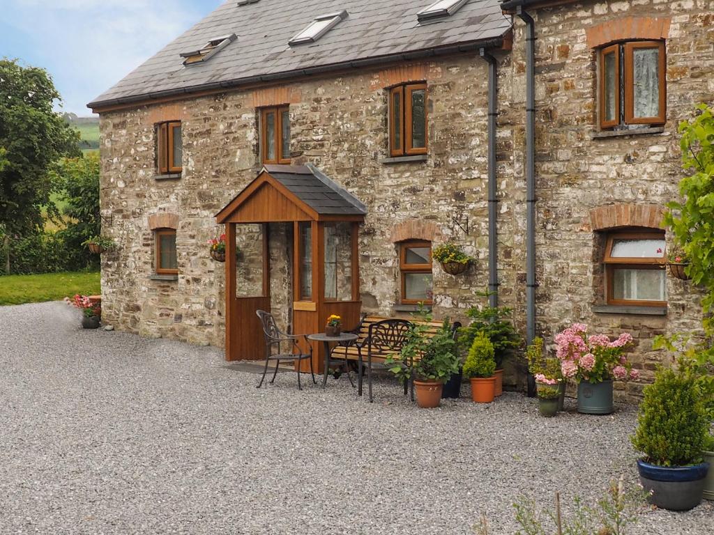 The Granary, Llanybri