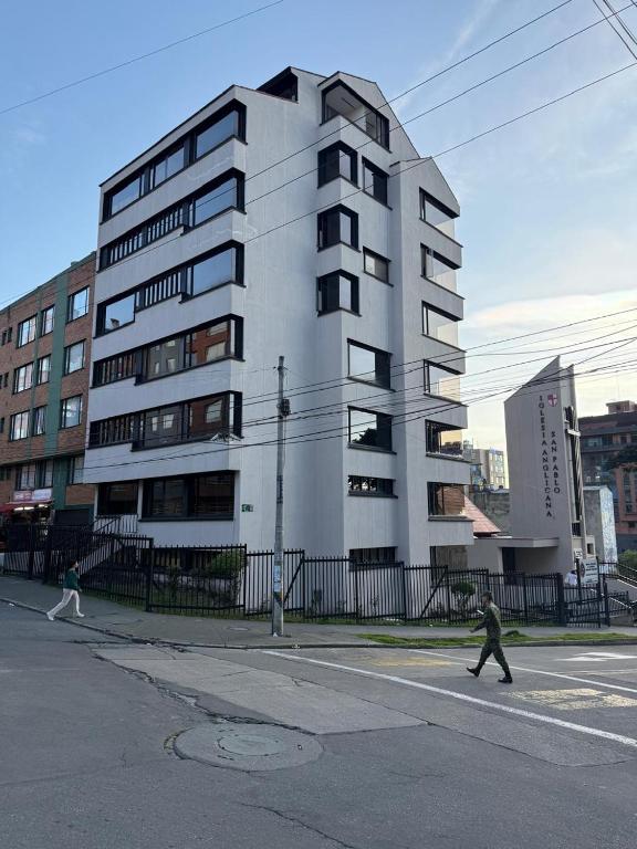 Spacious & Comfy Apartment in Chapinero - 2