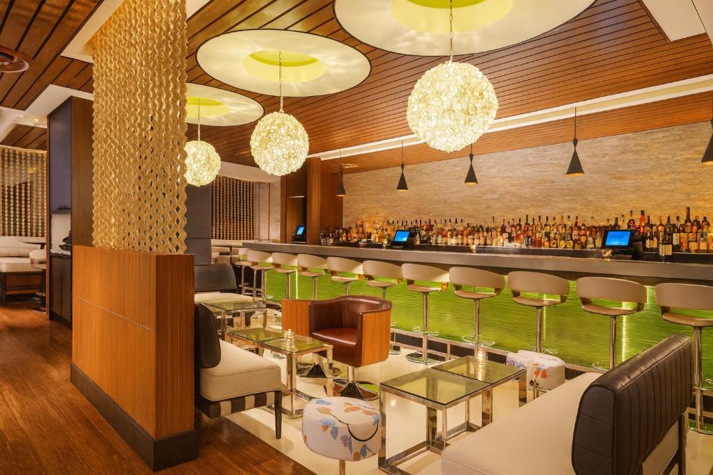 Bar/lounge