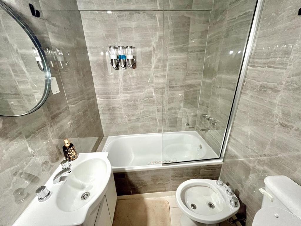 Zelarrayan en el centro de Bahía - cochera y amenities - 5