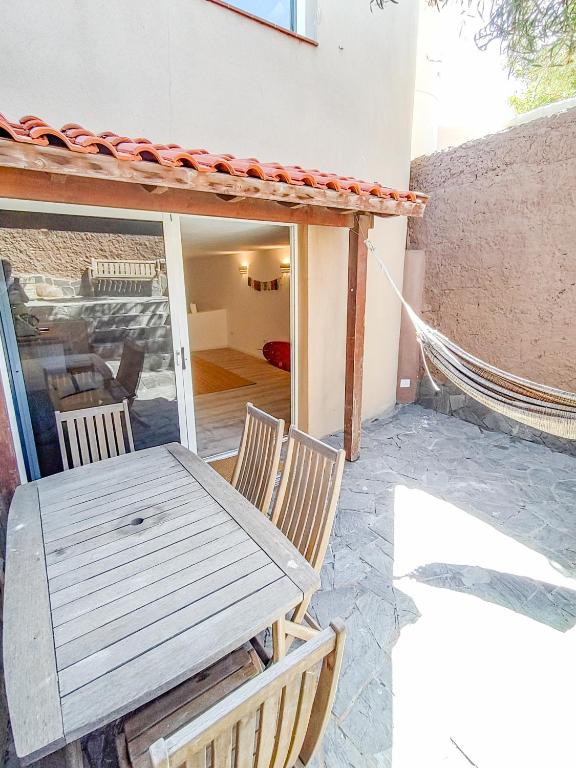 Refurbished Magic Loft Free Surf Beachfront - 3