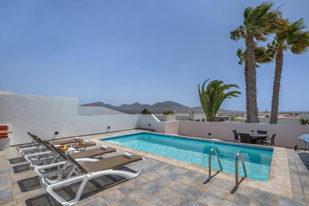 Bay View Villa - 3