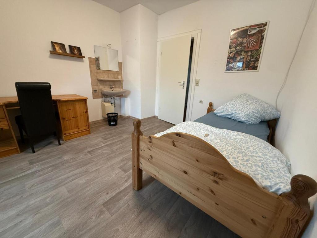 Das einfache Zimmer mit Gemeinschaftsbad, Karlsruhe