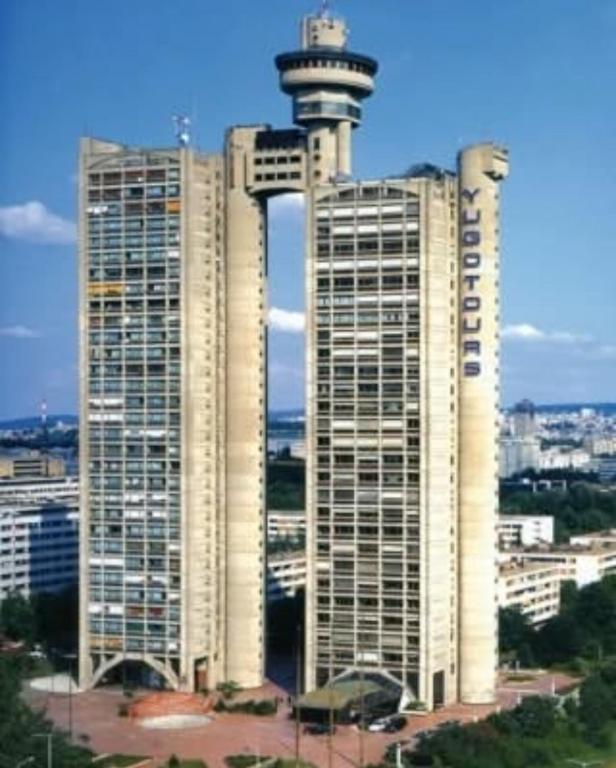 GENEX TOWER a, Bělehrad