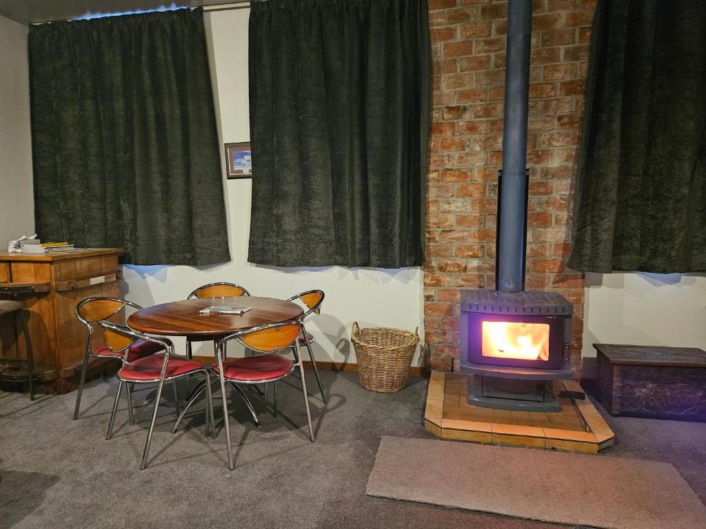 Friends & Family Groups gather, Roxburgh