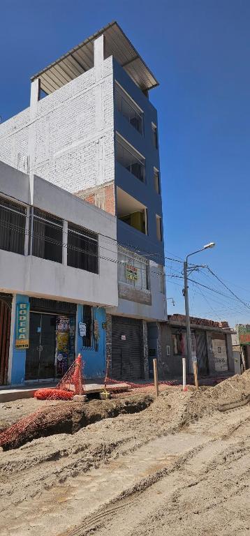 Hospedaje mi casa Habitaciones en estreno privado - 1