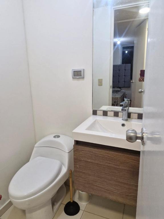 Hospedaje mi casa Habitaciones en estreno privado - 4