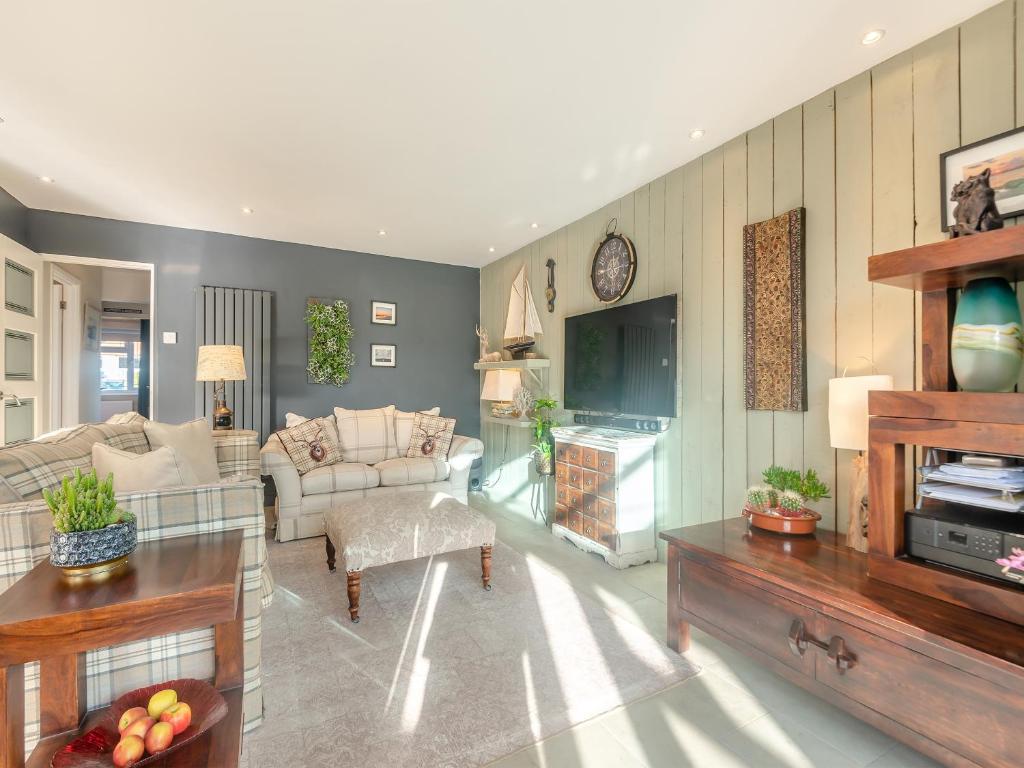 Anchor Cottage, South Hayling