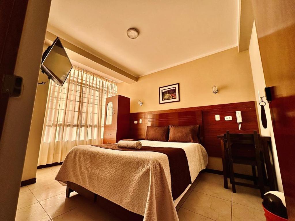 Hotel Sol Eterno - 4