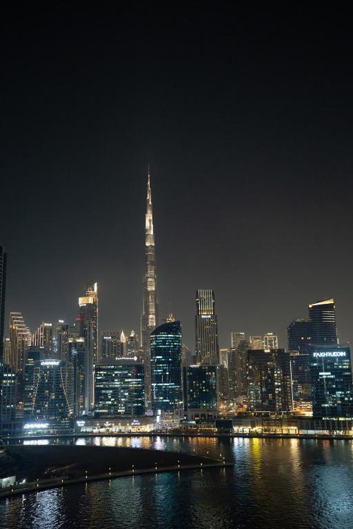 Business Bay 1BR Burj Khalifa&Canal Views,3Balcony, Dubaï
