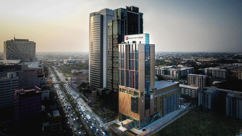 Bangkok Best Western PLUS Wanda Grand Hotel Additional