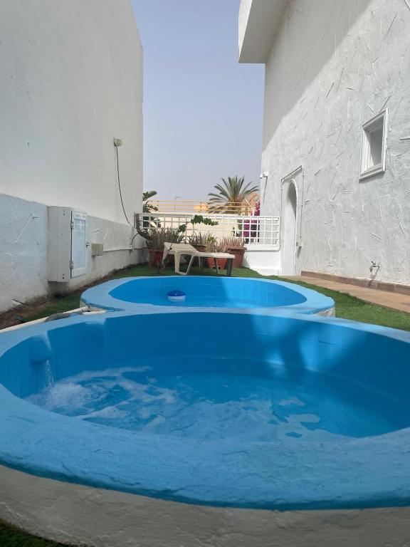 Apartamento con jardín y pequeña piscina privada para refrescarse - 5