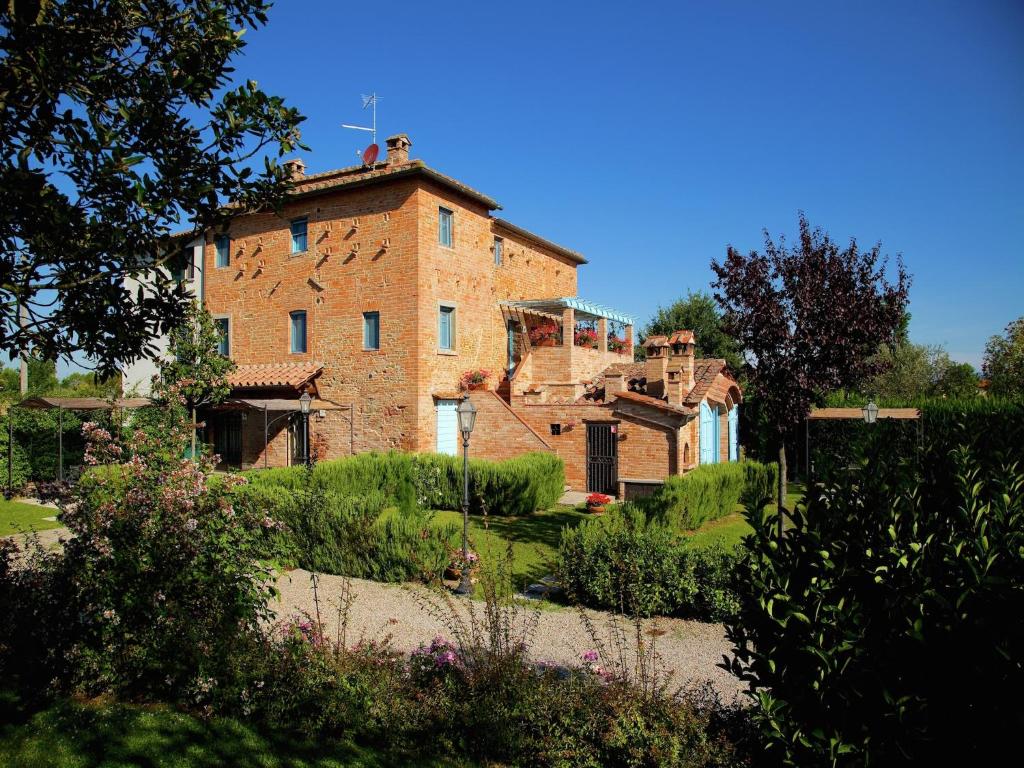Villa in Cortona with Pool & Garden - 5