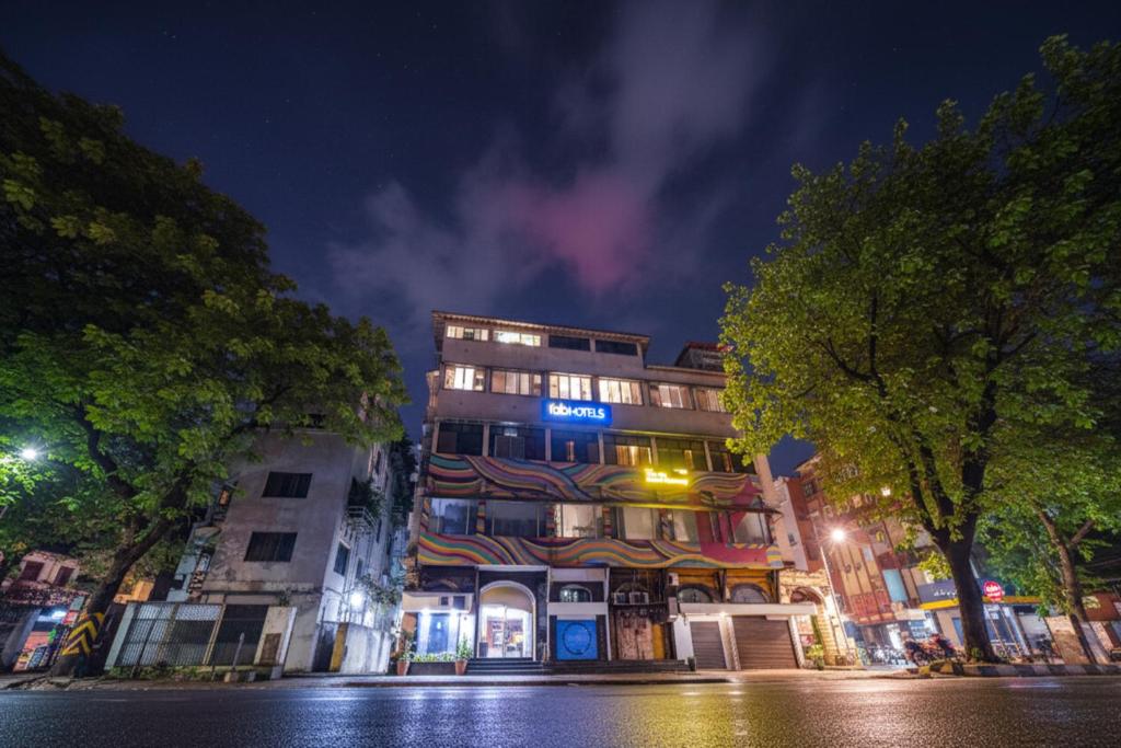 FabHotel Gateway, Bombaj