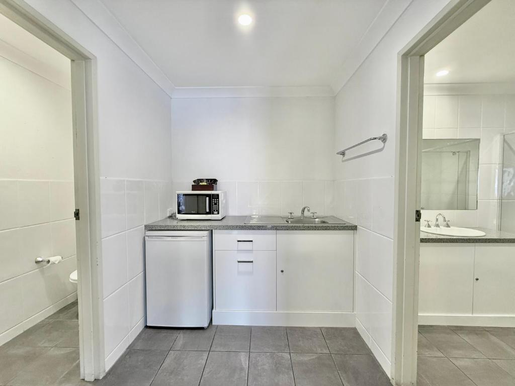 アルバリー パドルスティーマー モーテル (Albury Paddlesteamer Motel) キッチン