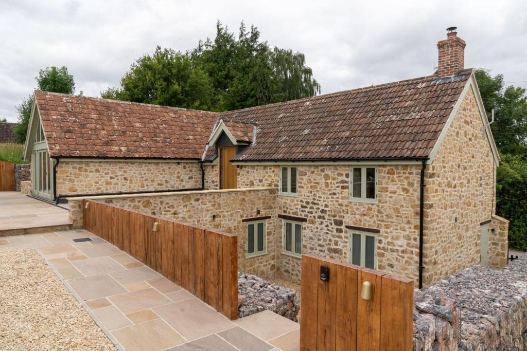 Little Bank, Stocklinch