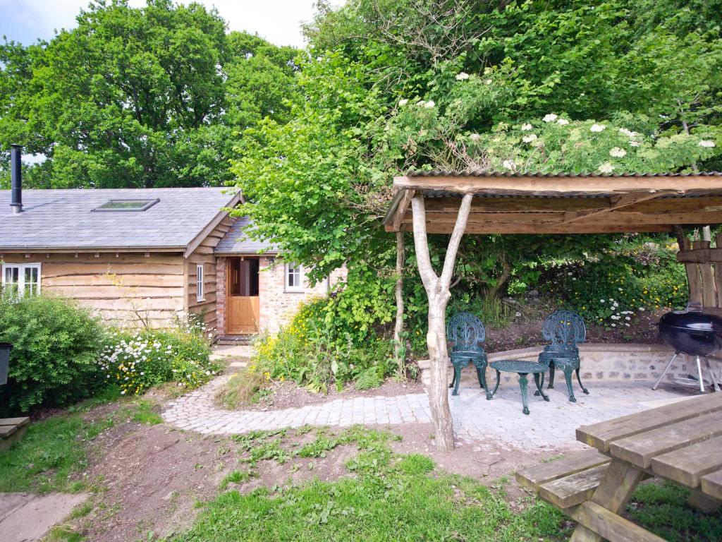Brimble Cottage photo 8