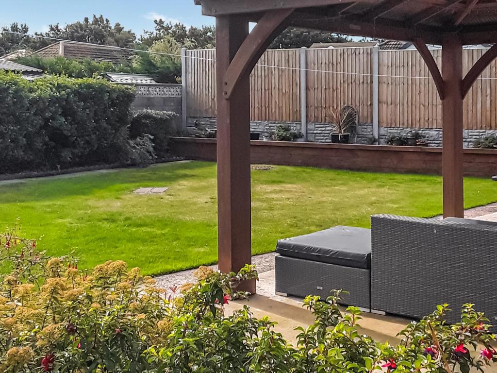 Tir Nani Ogg, Kinmel Bay