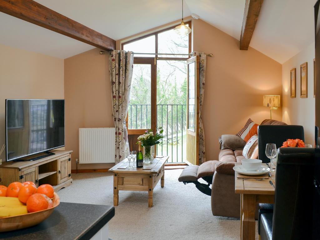 Y Bwthyn Pren, Aberaeron