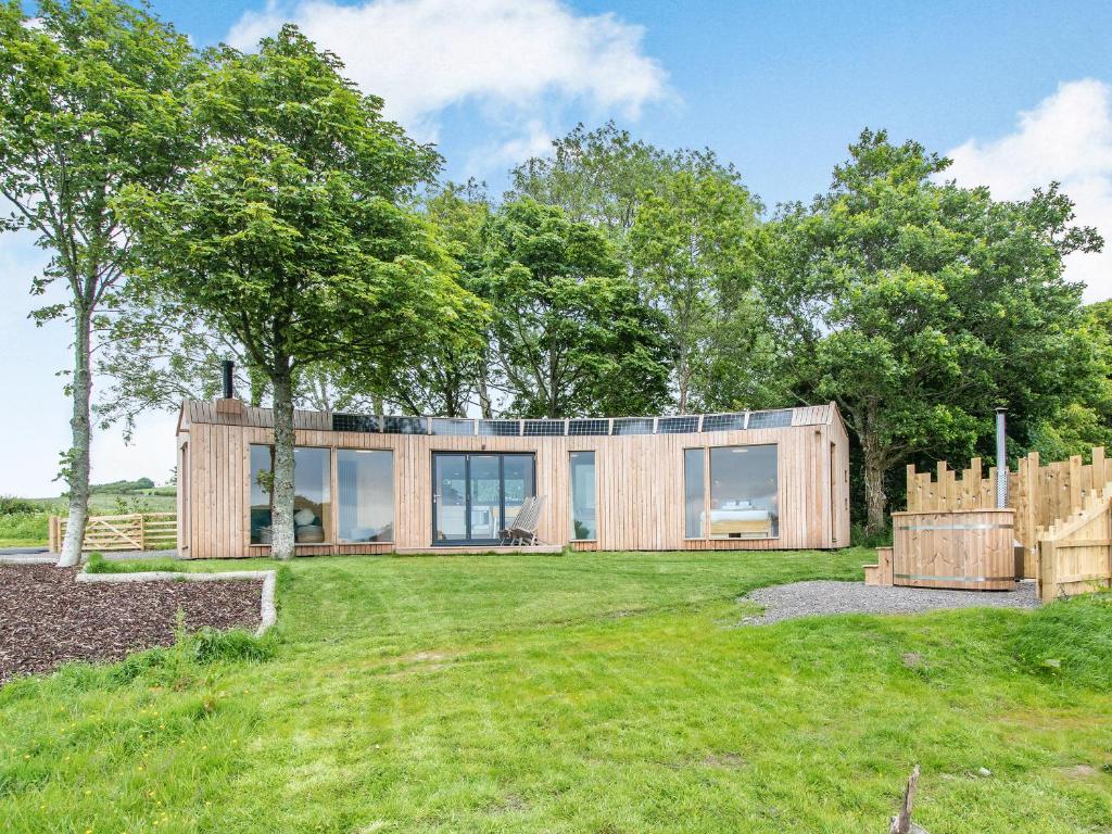 The Curve At Caerlaverock Estate, Glencaple