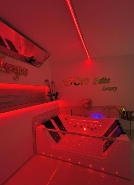 adORO Suite - 1