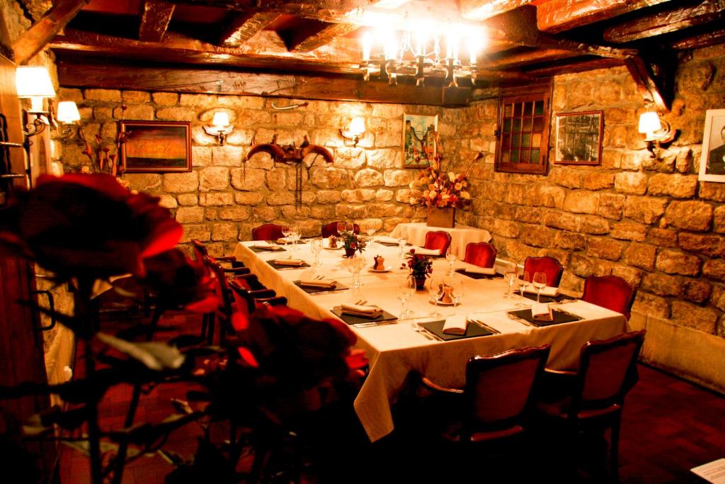 Restaurant, Le Ruisseau in Paris