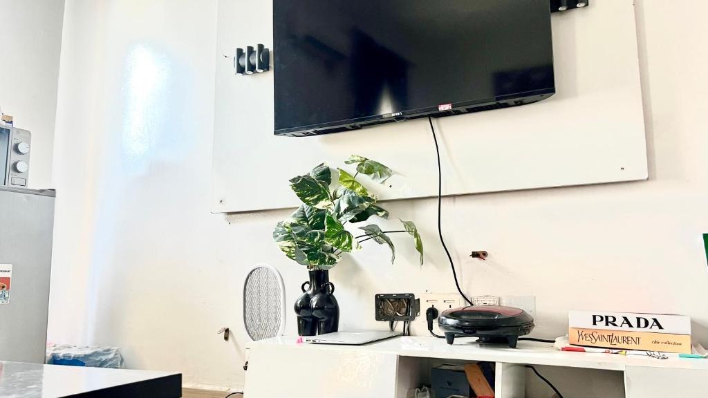 Share with Jayz, Lekki