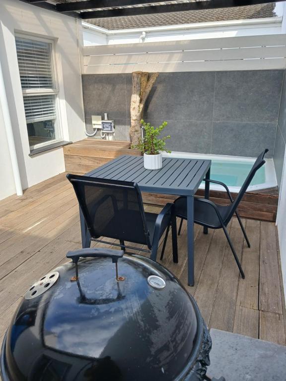 Da Gama Villa, Marina da Gama