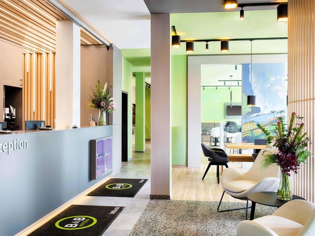 Lobby, B&B Hotel Villach in Villach