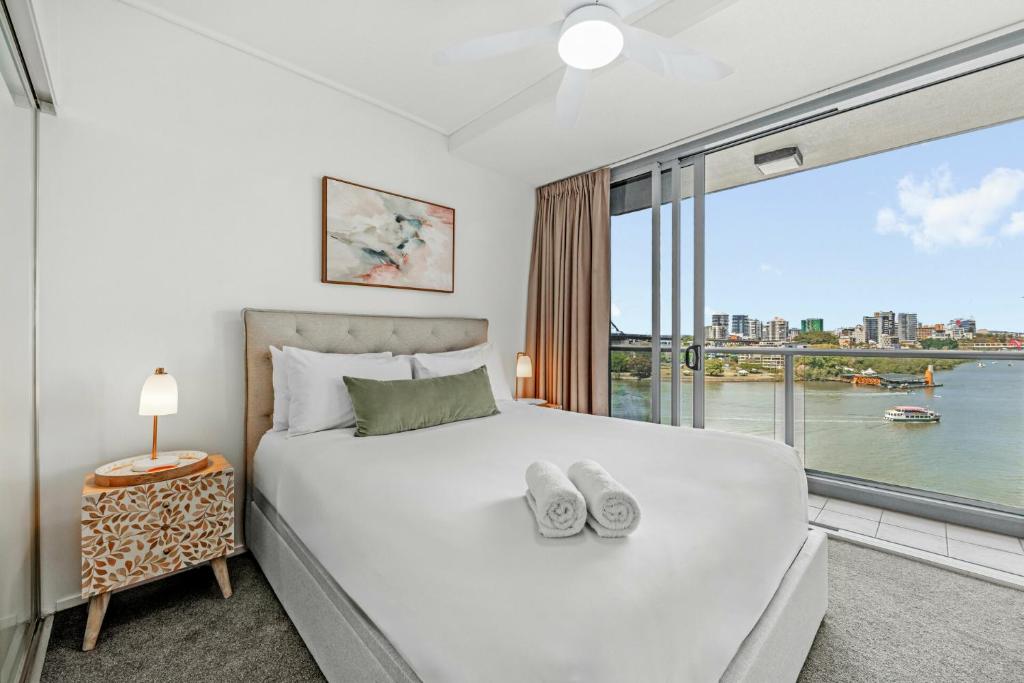 River Views 2 Bed 2 Bath Apt Secure Parking, Brisbane
