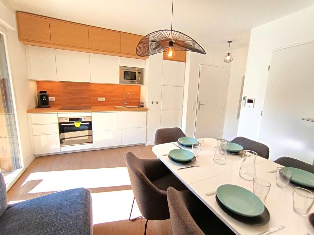 T2 Cabine 6 Pers. Saint-Lary-Soulan avec Balcon et WIFI - FR-1-457-390 - 1