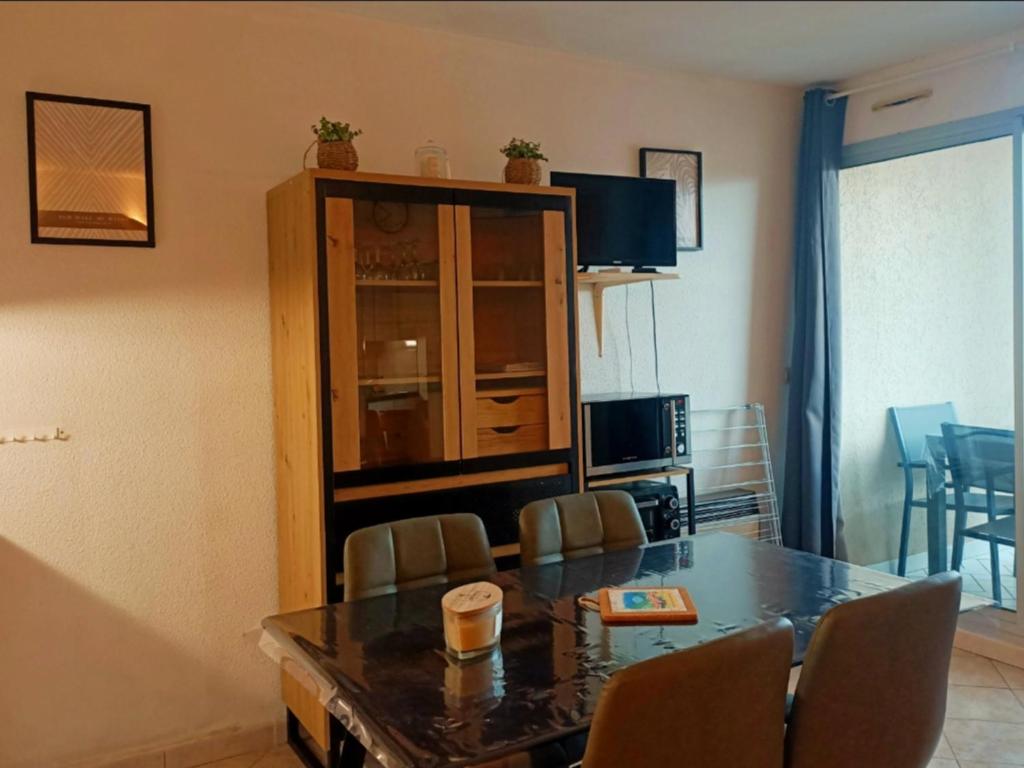 Canet-en-Roussillon: Charmant T2 avec Clim et Parking, Plage à Proximité! - FR-1-794-163 - 5